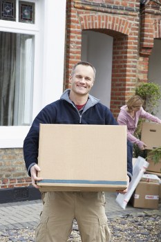 Packing materials and organised moving boxes for a Becontree home move