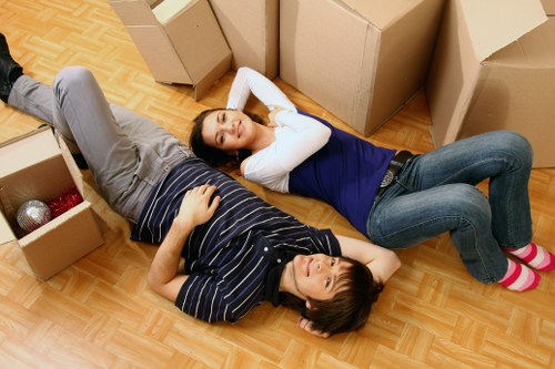 Becontree man with van service for residential and commercial moves